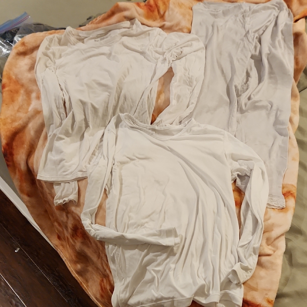 Women's warming layer, keep away the chill but without bulky layers!